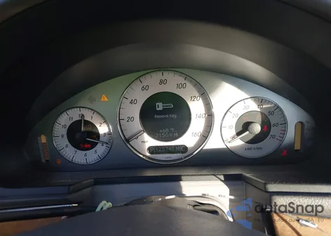 2009 Mercedes-Benz E 350 из США, поврежденный, VIN WDBUF56X09B427843